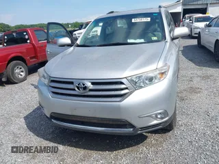 2013 Toyota Highlander Limited with VIN 5TDDK3EH5DS181238, listed as a IAAI auction lot 42485351 with 76,463 mi miles and . Bid and sale history available at DreamBid. Image 13.
