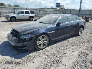 2017 Jaguar XJ with VIN SAJWJ2GD0H8W04917, listed as a Copart auction lot 72507934 with 112,042 mi miles and Salvage Title. Bid and sale history available at carsss.com. Image 1.