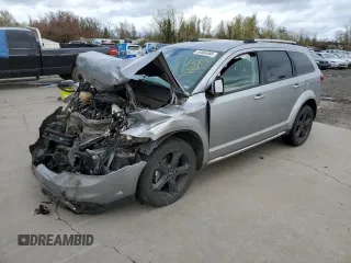 2019 Dodge Journey Crossroad z VIN 3C4PDCGG0KT858078, wystawiony jako Copart lot #51064585 z przebiegiem Nie podano mil oraz Szkoda całkowita • Salvage title. Historia ofert i sprzedaży dostępna na DreamBid. Obrazek 1.