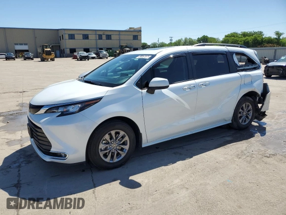 2023 Toyota Sienna XLE with VIN 5TDYRKEC9PS149506, listed as a Copart auction lot 54067675 with 25,841 mi miles and Salvage Title. Bid and sale history available at carsss.com. Image 1.
