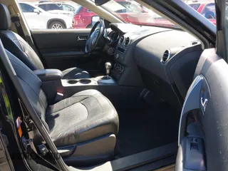 2009 Nissan Rogue S with VIN JN8AS58V69W432215, listed as a IAAI auction lot 42054977 with 181,850 mi miles. Bid and sale history available at carsss.com. Image 5.