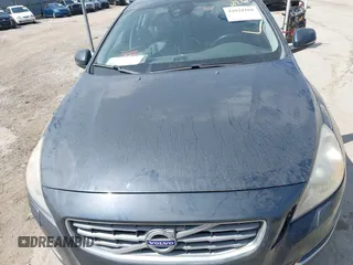 2013 Volvo S60 T5 Premier with VIN YV1612FS9D2203517, listed as a IAAI auction lot 42024260 with 145,972 mi miles. Bid and sale history available at carsss.com. Image 6.