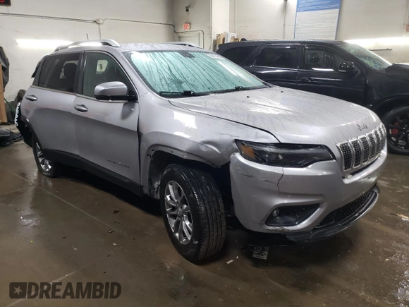 2020 Jeep Cherokee Latitude Plus z VIN 1C4PJMLB6LD548551, wystawiony jako Copart lot #84734864 z przebiegiem 69 834 mil mil oraz Nie do naprawy • Non repairable. Historia ofert i sprzedaży dostępna na DreamBid. Obrazek 4.