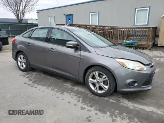 2014 Ford Focus SE with VIN 1FADP3F27EL179253, listed as a Copart auction lot 52913225 with 106,292 mi miles and Salvage Title. Bid and sale history available at DreamBid. Image 4.
