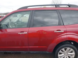 2013 Subaru Forester 2.5X Premium with VIN JF2SHADC9DH433403, listed as a IAAI auction lot 41921603 with 164,417 mi miles. Bid and sale history available at carsss.com. Image 14.