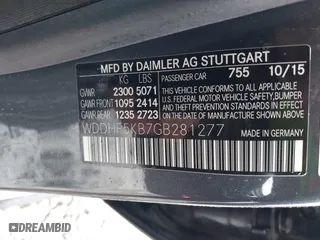 2016 Mercedes-Benz E-Class E 350 Sport with VIN WDDHF5KB7GB281277, listed as a IAAI auction lot 41058388 with 70,993 mi miles. Bid and sale history available at carsss.com. Image 9.