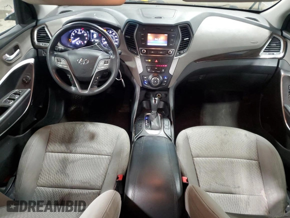 2017 Hyundai Santa Fe 2.4L z VIN 5XYZTDLB4HG440926, wystawiony jako Copart lot #54993155 z przebiegiem 171 724 mil mil oraz Szkoda całkowita • Salvage title. Historia ofert i sprzedaży dostępna na DreamBid. Obrazek 8.