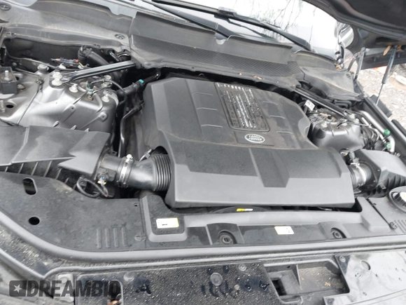 2018 Land Rover Range Rover HSE z VIN SALGS2SV3JA515835, wystawiony jako IAAI lot #42290708 z przebiegiem 69 769 mil mil oraz . Historia ofert i sprzedaży dostępna na DreamBid. Obrazek 10.