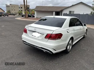 2014 Mercedes-Benz E 350 Sport with VIN WDDHF5KB2EA883006, listed as a Copart auction lot 56200605 with 183,781 mi miles and Clean Title. Bid and sale history available at DreamBid. Image 4.