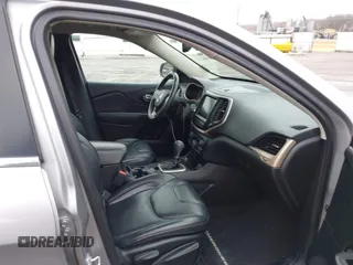 2017 Jeep Cherokee Limited with VIN 1C4PJMDB6HW537351, listed as a IAAI auction lot 41714970 with 161,193 mi miles and . Bid and sale history available at DreamBid. Image 5.