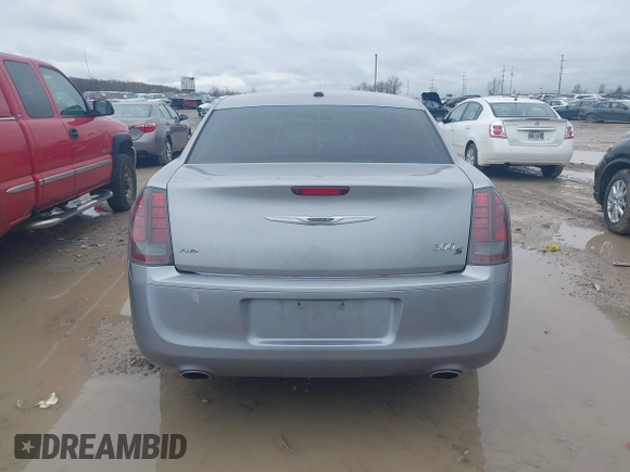 2014 Chrysler 300 with VIN 2C3CCAGG8EH384100, listed as a IAAI auction lot 41918940 with 139,597 mi miles. Bid and sale history available at carsss.com. Image 16.