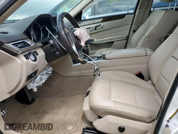 2015 Mercedes-Benz E 350 Luxury with VIN WDDHF8JB7FB121496, listed as a Copart auction lot 54693015 with 160,835 mi miles and Salvage title. Bid and sale history available at DreamBid. Image 7.