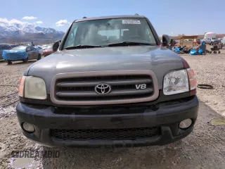 2003 Toyota Sequoia SR5 with VIN 5TDZT34A33S155761, listed as a Copart auction lot 52153775 with 170,157 mi miles and Salvage Title. Bid and sale history available at carsss.com. Image 5.