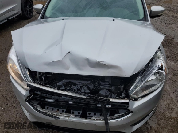2017 Ford Focus SE with VIN 1FADP3F28HL280354, listed as a Copart auction lot 81045004 with 58,852 mi miles and Salvage Title. Bid and sale history available at carsss.com. Image 11.