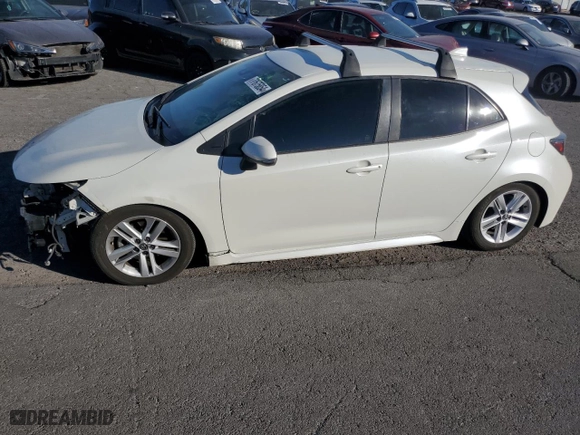 2020 Toyota Corolla Hatchback SE with VIN JTND4RBE7L3092936, listed as a Copart auction lot 77675854 with 72,082 mi miles and Salvage Title. Bid and sale history available at carsss.com. Image 1.