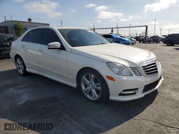 2013 Mercedes-Benz E 350 Luxury with VIN WDDHF5KB4DA697286, listed as a Copart auction lot 63399425 with 155,496 mi miles and Salvage title. Bid and sale history available at DreamBid. Image 4.