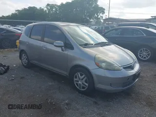 2007 Honda Fit с VIN JHMGD38407S026705, выставлен на аукционе IAAI как лот 42558173 с пробегом 194 567 миль миль и . История ставок и продаж доступна на DreamBid. Изображение 1.