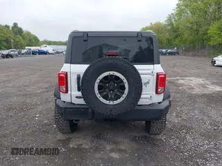 2023 Ford Bronco с VIN 1FMDE5CH6PLC11404, выставлен на аукционе IAAI как лот 42274412 с пробегом 5 243 миль миль и . История ставок и продаж доступна на DreamBid. Изображение 16.