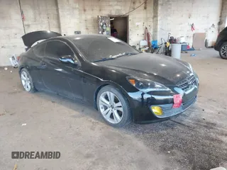 2012 Hyundai Genesis Coupe R-Spec z VIN KMHHT6KD2CU072470, wystawiony jako IAAI lot #41236889 z przebiegiem 76 374 mil mil oraz . Historia ofert i sprzedaży dostępna na DreamBid. Obrazek 1.