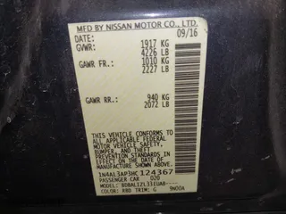 2017 Nissan Altima 2.5 SV with VIN 1N4AL3AP3HC124367, listed as a IAAI auction lot 41588541 with 112,482 mi miles. Bid and sale history available at carsss.com. Image 9.