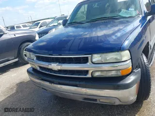 2003 Chevrolet Tahoe LS with VIN 1GNEC13Z43R184184, listed as a IAAI auction lot 41814758 with 1 mi miles. Bid and sale history available at carsss.com. Image 6.