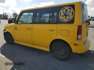 2006 Scion xB z VIN JTLKT324964074783, wystawiony jako Copart lot #55445315 z przebiegiem 442 004 mil mil oraz Szkoda całkowita • Salvage title. Historia ofert i sprzedaży dostępna na DreamBid. Obrazek 2.