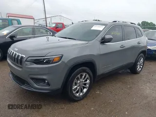 2021 Jeep Cherokee Latitude Plus with VIN 1C4PJMLB4MD101492, listed as a IAAI auction lot 42426027 with 22,856 mi miles and . Bid and sale history available at DreamBid. Image 17.