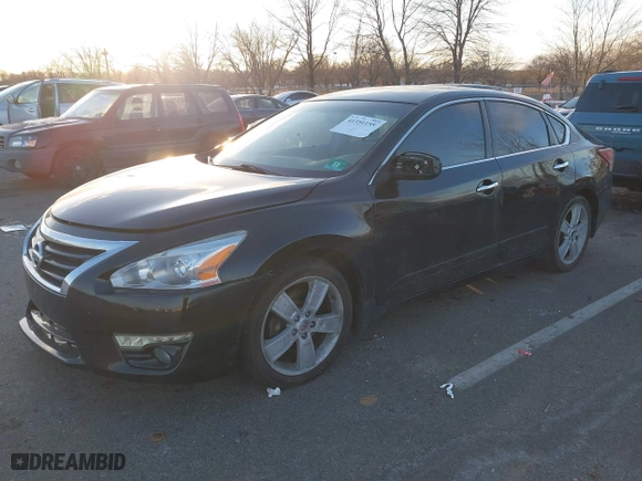 2013 Nissan Altima 2.5 SL with VIN 1N4AL3AP5DC246223, listed as a IAAI auction lot 41351155 with 139,298 mi miles. Bid and sale history available at carsss.com. Image 17.