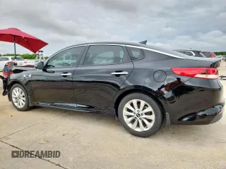2018 Kia Optima S z VIN 5XXGT4L38JG259032, wystawiony jako Copart lot #59744055 z przebiegiem 73 132 mil mil oraz Szkoda całkowita • Salvage title. Historia ofert i sprzedaży dostępna na DreamBid. Obrazek 2.