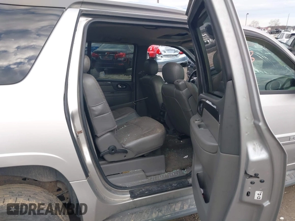 2004 GMC Envoy SLT with VIN 1GKET12S946177171, listed as a IAAI auction lot 41231093 with 182,574 mi miles and . Bid and sale history available at DreamBid. Image 8.