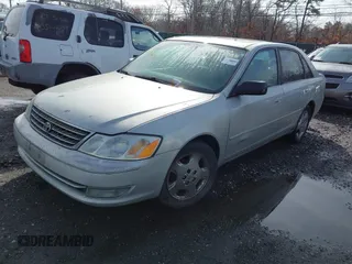2003 Toyota Avalon XL with VIN 4T1BF28B83U324802, listed as a IAAI auction lot 41746525 with Not Provided miles and . Bid and sale history available at carsss.com. Image 2.