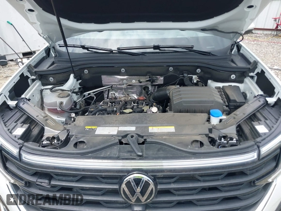 2024 Volkswagen Atlas SEL Premium R-Line with VIN 1V2FR2CA7RC598307, listed as a IAAI auction lot 42326908 with 16,792 mi miles and . Bid and sale history available at DreamBid. Image 10.