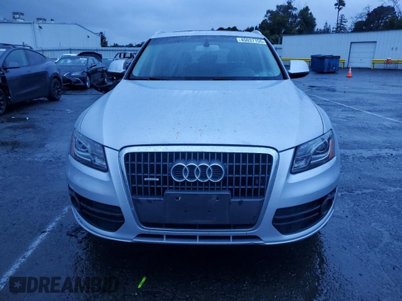 2011 Audi Q5 Premium Plus with VIN WA1LFAFP1BA034445, listed as a Copart auction lot 45037155 with 131,267 mi miles and Salvage Title. Bid and sale history available at DreamBid. Image 5.
