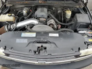 2000 Chevrolet Silverado 2500 LT with VIN 1GCGK29U0YE159920, listed as a Copart auction lot 53829755 with 104,964 mi miles and Clean Title. Bid and sale history available at carsss.com. Image 11.