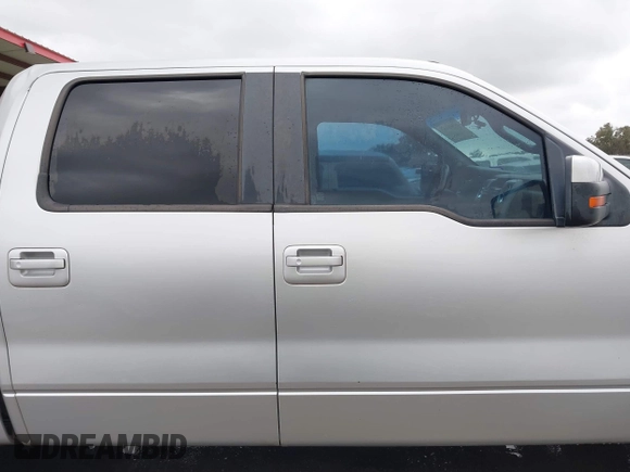 2012 Ford F-150 XL with VIN 1FTFW1CF7CKE18255, listed as a IAAI auction lot 41506688 with 243,624 mi miles. Bid and sale history available at carsss.com. Image 13.