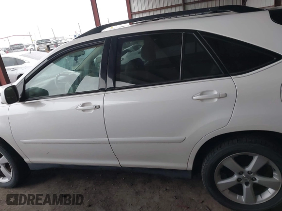 2006 Lexus RX with VIN 2T2GA31U76C046854, listed as a IAAI auction lot 41939704 with 258,368 mi miles. Bid and sale history available at carsss.com. Image 14.