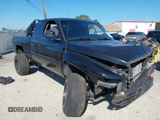 1998 Dodge 1500 with VIN 1B7HF13Z7WJ145413, listed as a IAAI auction lot 42030706 with 198,080 mi miles and . Bid and sale history available at DreamBid. Image 1.