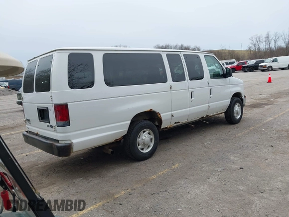 2009 Ford Econoline Passenger XL with VIN 1FBSS31L79DA65158, listed as a IAAI auction lot 41953876 with 181,240 mi miles. Bid and sale history available at carsss.com. Image 4.