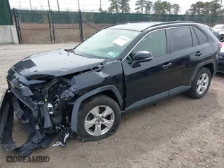 2019 Toyota RAV4 XLE with VIN JTMP1RFV8KD033794, listed as a IAAI auction lot 41923029 with 62,249 mi miles. Bid and sale history available at carsss.com. Image 2.