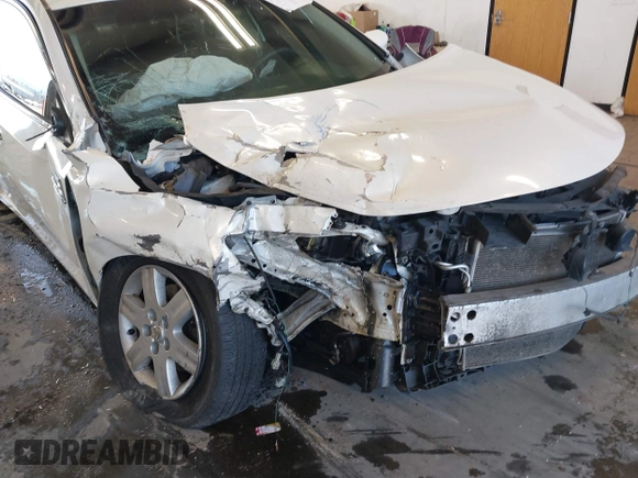 2013 Nissan Altima SV with VIN 1N4AL3AP5DC231639, listed as a IAAI auction lot 42052441 with 170,997 mi miles and . Bid and sale history available at carsss.com. Image 6.