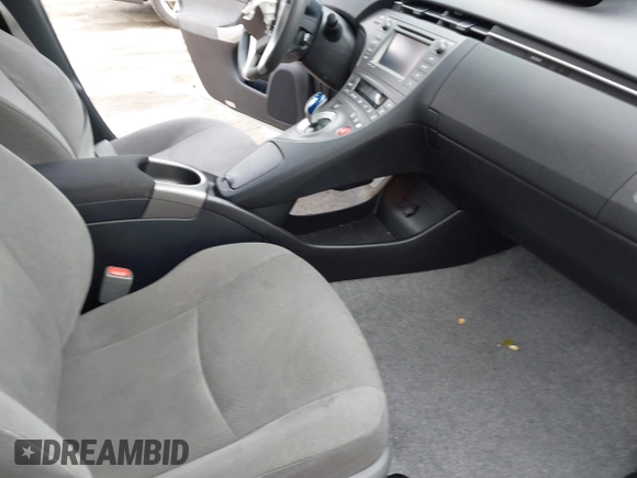 2015 Toyota Prius Four with VIN JTDKN3DU4F0471103, listed as a IAAI auction lot 41766898 with 88,773 mi miles. Bid and sale history available at carsss.com. Image 5.