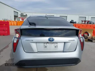 2016 Toyota Prius Two with VIN JTDKBRFU9G3010519, listed as a IAAI auction lot 41455426 with 82,029 mi miles. Bid and sale history available at carsss.com. Image 16.
