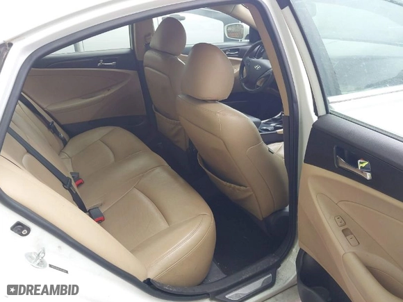 2012 Hyundai Sonata 2.0T SE with VIN 5NPEC4ABXCH343040, listed as a IAAI auction lot 41993826 with 177,726 mi miles. Bid and sale history available at carsss.com. Image 8.