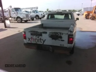 2005 Ford Ranger XL z VIN 1FTYR10U75PA67825, wystawiony jako IAAI lot #42511033 z przebiegiem 186 994 mil mil oraz . Historia ofert i sprzedaży dostępna na DreamBid. Obrazek 1.