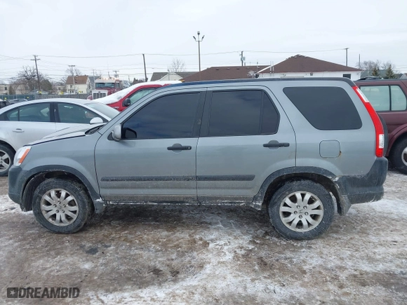 2005 Honda CR-V EX with VIN SHSRD77815U337505, listed as a IAAI auction lot 41441557 with 268,640 mi miles. Bid and sale history available at carsss.com. Image 16.