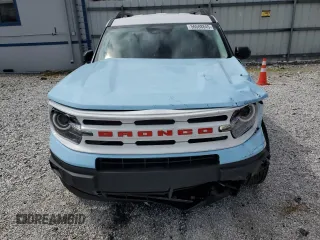 2023 Ford Bronco Sport Heritage z VIN 3FMCR9G68PRD23204, wystawiony jako Copart lot #56588845 z przebiegiem 25 990 mil mil oraz Szkoda całkowita • Salvage title. Historia ofert i sprzedaży dostępna na DreamBid. Obrazek 5.