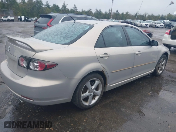 2008 Mazda 6 i Sport VE with VIN 1YVHP80C585M22670, listed as a IAAI auction lot 42178912 with 167,079 mi miles. Bid and sale history available at carsss.com. Image 4.