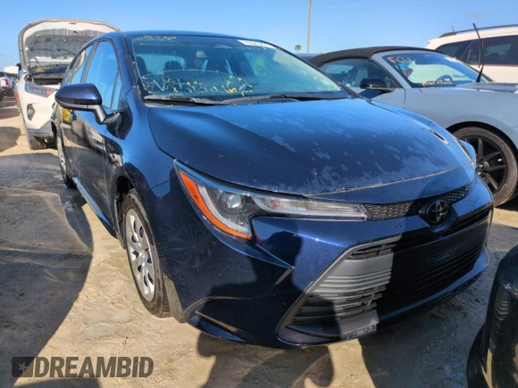 2024 Toyota Corolla LE with VIN 5YFB4MDE4RP104598, listed as a Copart auction lot 87618085 with 17,772 mi miles and Clean Title. Bid and sale history available at carsss.com. Image 5.