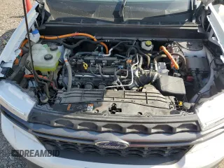 2024 Ford Maverick XLT z VIN 3FTTW8H38RRA47072, wystawiony jako Copart lot #51919395 z przebiegiem Nie podano mil oraz Szkoda całkowita • Salvage title. Historia ofert i sprzedaży dostępna na DreamBid. Obrazek 14.