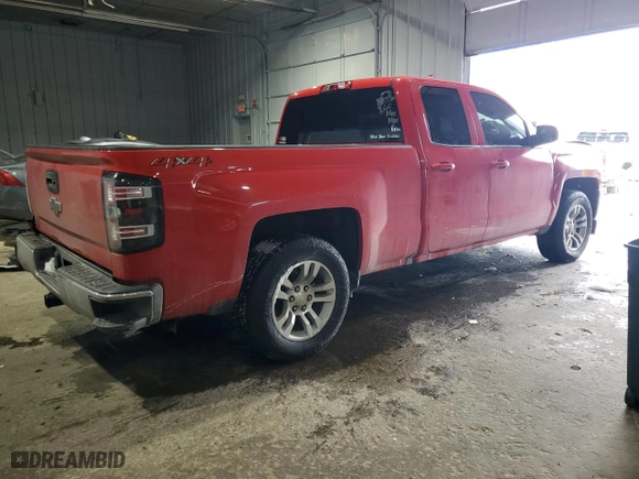 2018 Chevrolet Silverado 1500 LT with VIN 1GCVKREC6JZ320704, listed as a Copart auction lot 44601755 with 103,813 mi miles and Salvage Title. Bid and sale history available at carsss.com. Image 3.